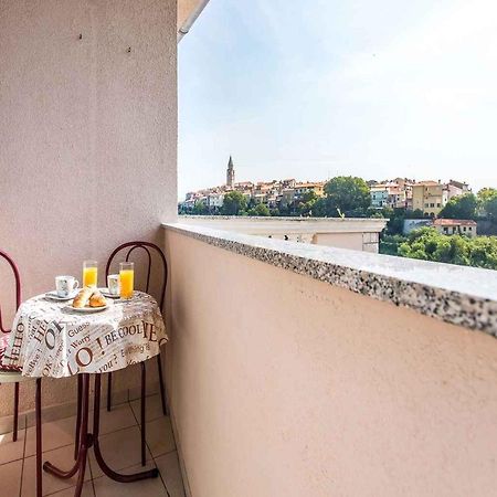 Apartment In Vrbnik/Insel Krk 36873 ภายนอก รูปภาพ